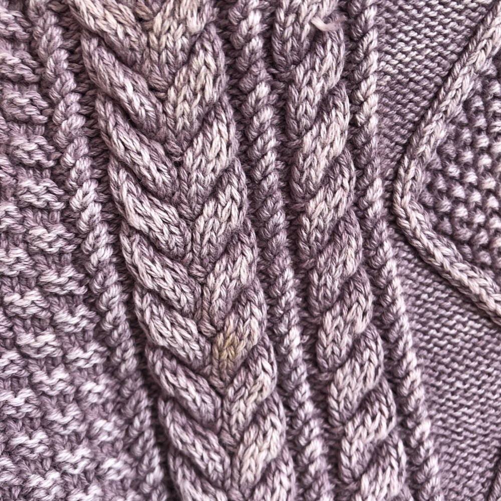 Faherty washed out pink Fitter Cable Knit Sweater - Picture 2 of 4